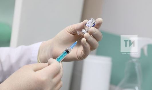 Татарстан мөселманнары ковидтан вакцинаның хәләллеге турындагы сорауга җавап алды