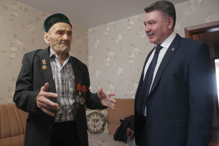 Ветерану Великой Отечественной войны 95 лет!