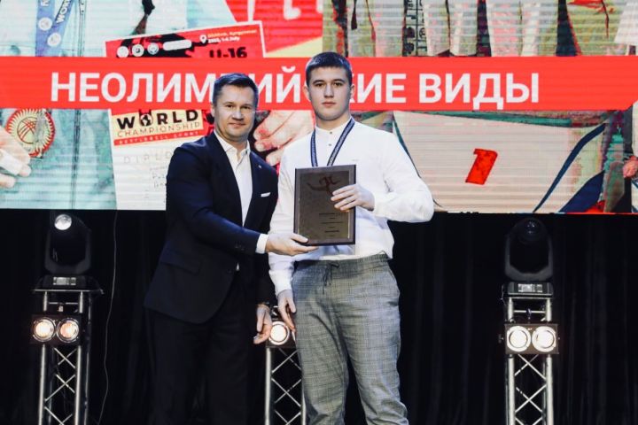 Динияр Моратов “Ел спортчысы – 2022“ исеменә лаек булды