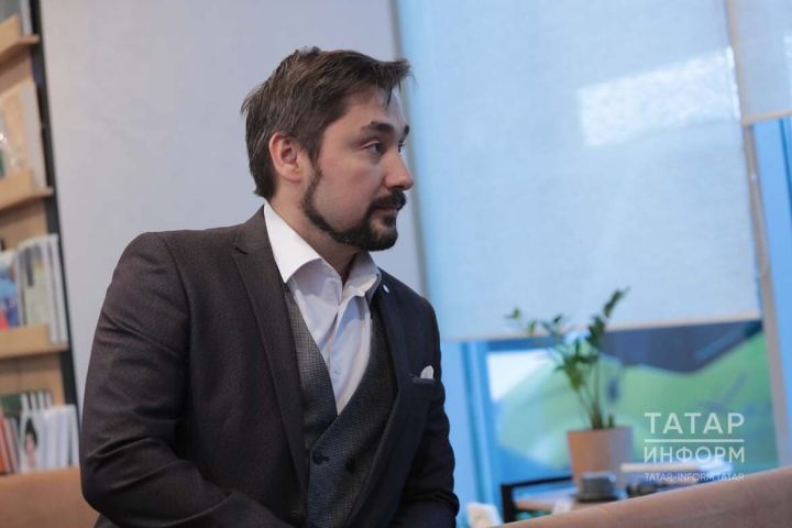 Илфак Хафизов: «Аллаһтан, кешеләрне кичерерлек көч бир, дип кенә сорыйм» (»Интертат », Рузилә Мөхәммәтова)