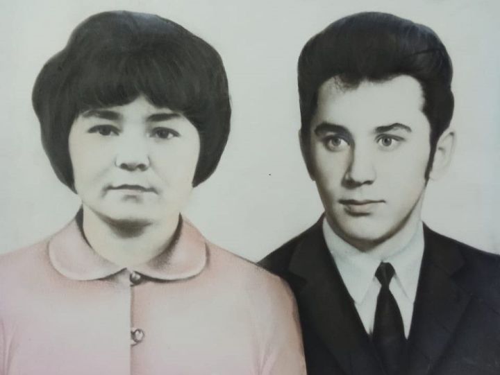 Яңа ел алдыннан өйләнешәләр
