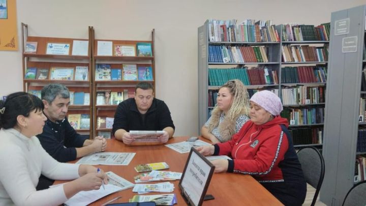 Встреча с гражданами в селе Старый Айван Арского района