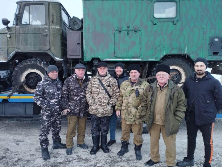 Яңа Кенәр халкы махсус хәрби операция барган зонадагы якташларыбызга мобиль мунча эшләп җибәрде