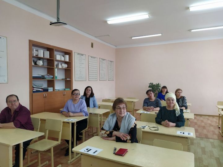 Арчада әти-әниләр бердәм дәүләт имтиханнары тапшырды