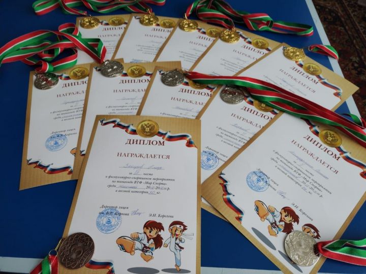 Арча таэквон-дочылары Осиноводан алтын медальләр белән кайттылар
