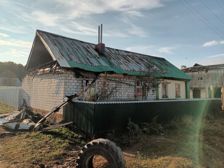 В селе Купербаш сначала сгорели баня, сарай, через сутки – дом