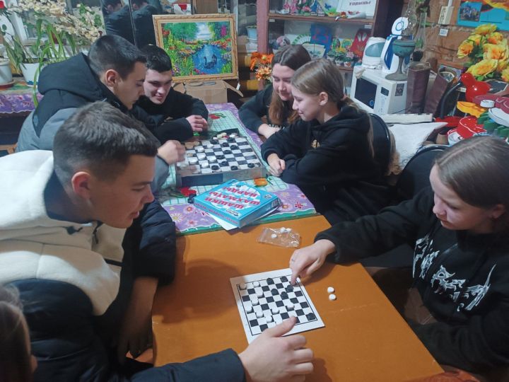 Югары Оры клубында
