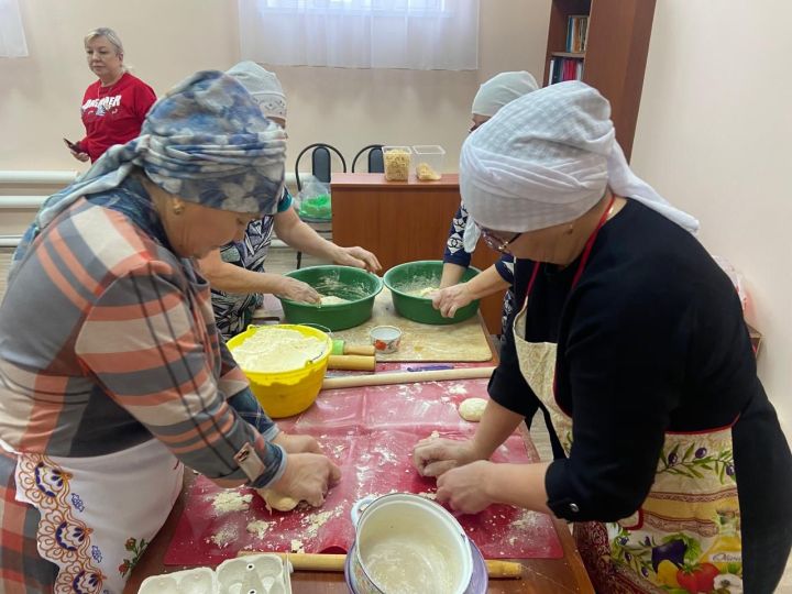 Рәхмәт сезгә авылдашлар! Махсус хәрби операциядә катнашучылар исән-сау әйләнеп кайтсыннар!