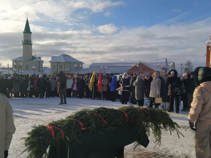 Махсус хәрби операциядә һәлак булган якташларыбыз истәлегенә Арчада һәйкәл ачылды