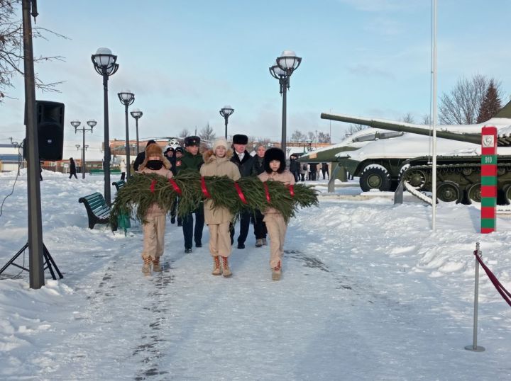 Махсус хәрби операциядә һәлак булган якташларыбыз истәлегенә Арчада һәйкәл ачылды