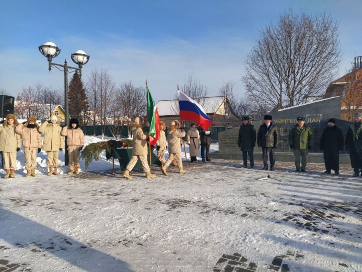 Махсус хәрби операциядә һәлак булган якташларыбыз истәлегенә Арчада һәйкәл ачылды