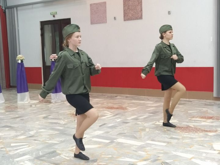 Арчада Бөек Җиңүнең 79 еллыгына багышланган бал үтте