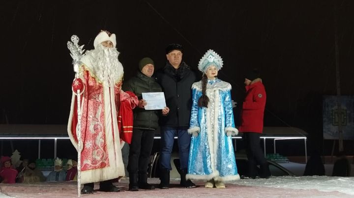 Искечә Яңа ел белән!