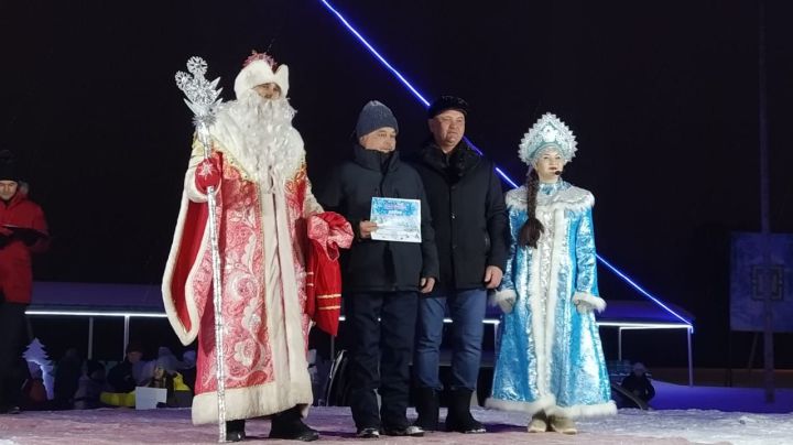 Искечә Яңа ел белән!