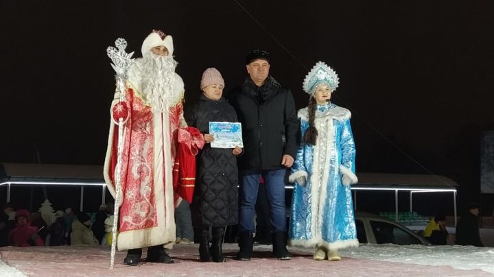Искечә Яңа ел белән!