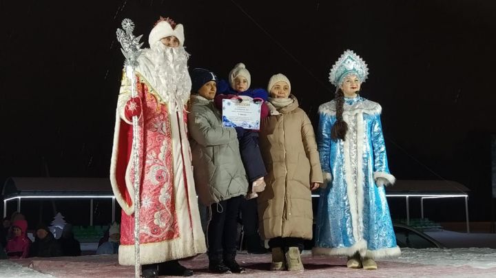 Искечә Яңа ел белән!