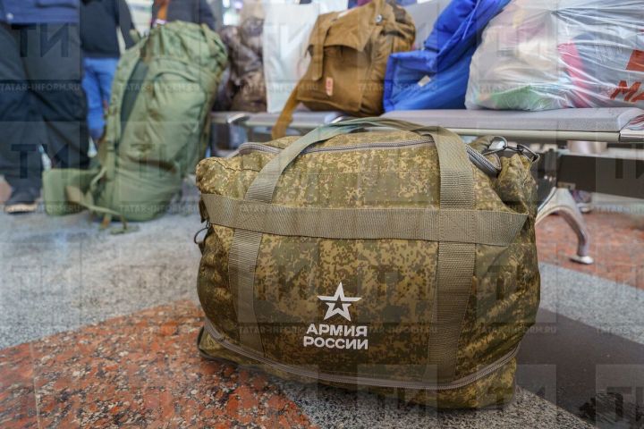 Бу язда хәрби җыеннарга кемнәрне җыялар һәм аларны махсус операциягә җибәрәләрме? (»Интертат»)