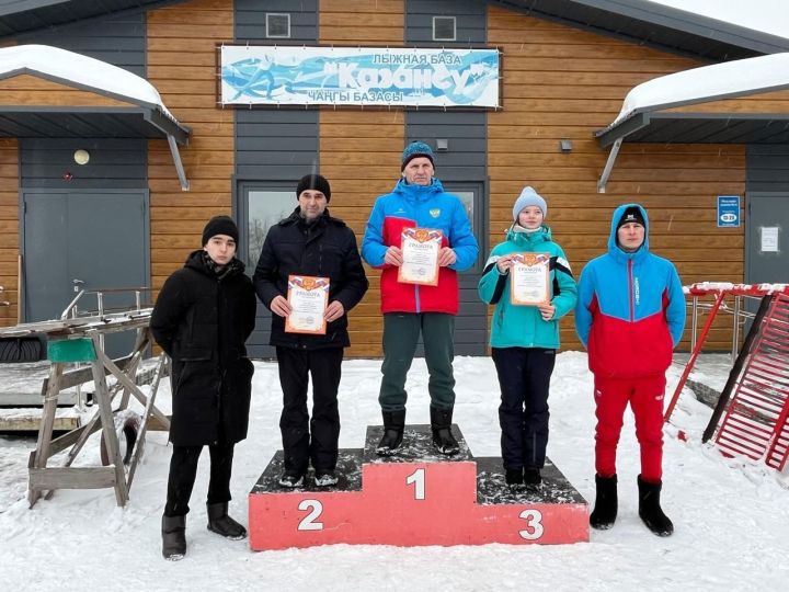 Арчада чаңгычылар ярышты