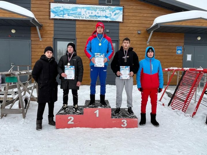 Арчада чаңгычылар ярышты