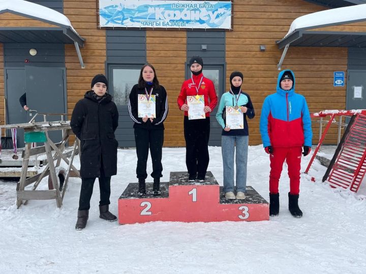 Арчада чаңгычылар ярышты