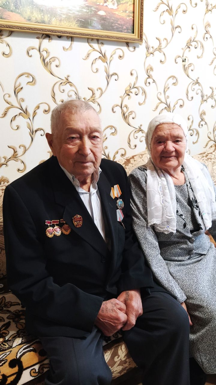 Орденны көн-төн эшләгәнгә бирделәр
