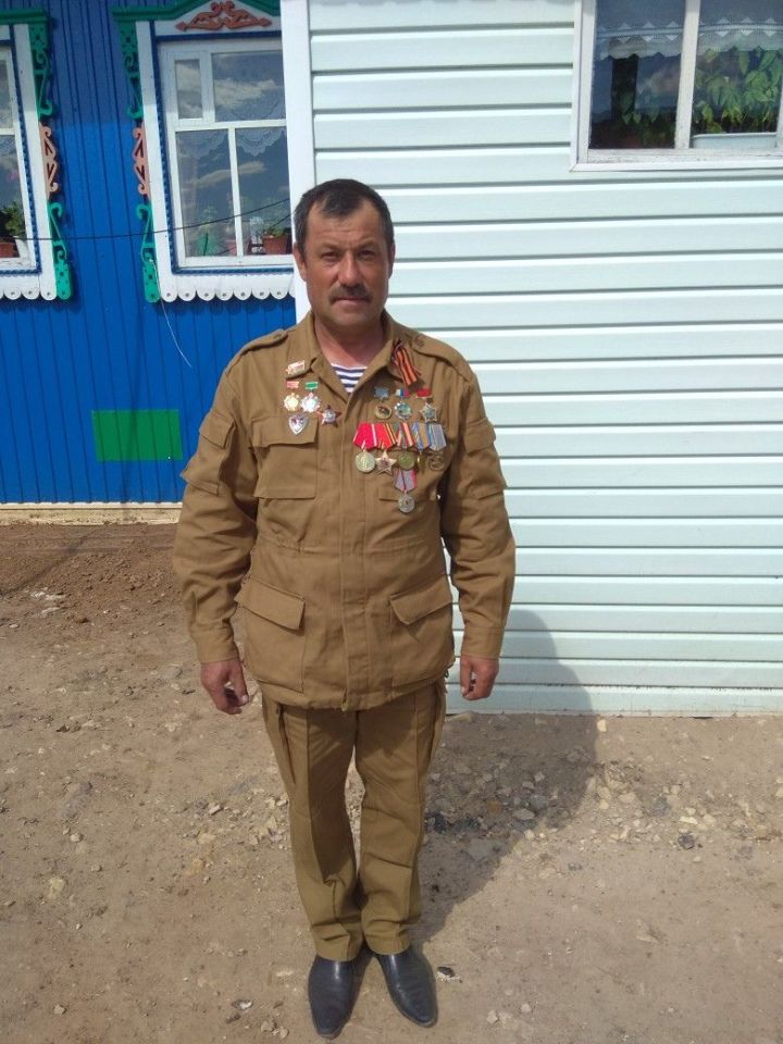 Минем әтием – әфганчы!