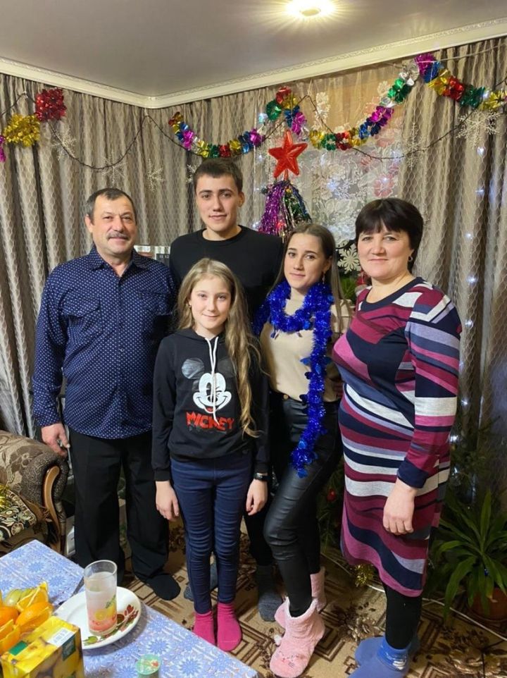 Минем әтием – әфганчы!