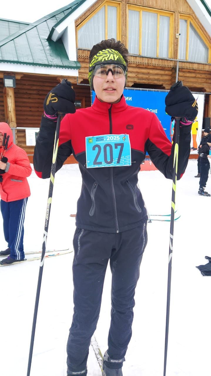 Көрәш батыры Рәдис Сәйфетдиновның уллары чаңгычы!