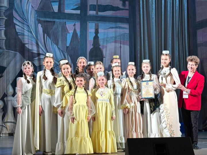 Арчаның «Хәят» этник театры төркеме Сочидан җиңү белән кайтты
