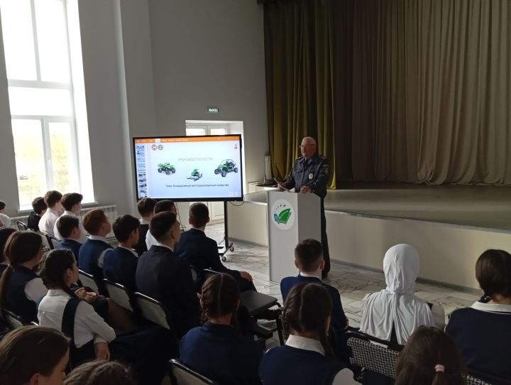 Бәхетсезлек очракларын кисәтү максатыннан Арчаның 5 нче гимназиясендә куркынычсызлык дәресе үтте