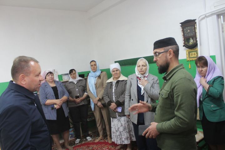 Сез – урындагы хуҗалар!