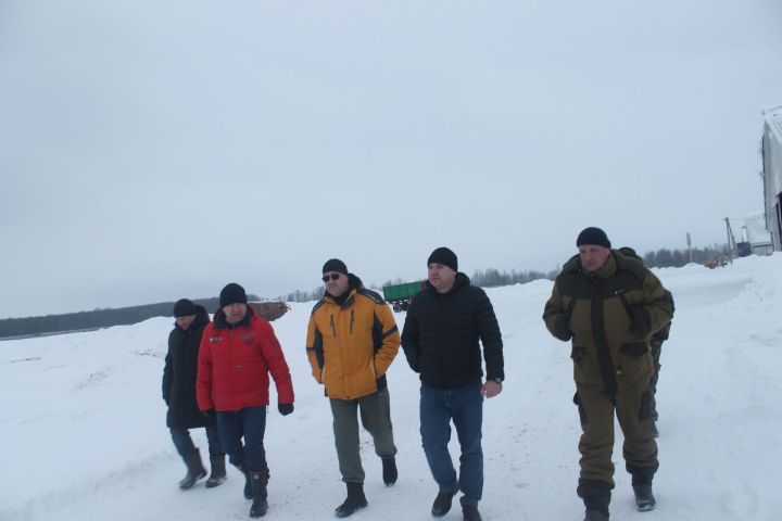 Төзелешләр дәвам итә