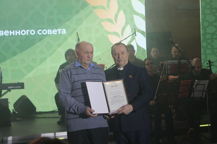 Арчада хезмәт алдынгыларын хөрмәтләделәр (фоторепортаж)