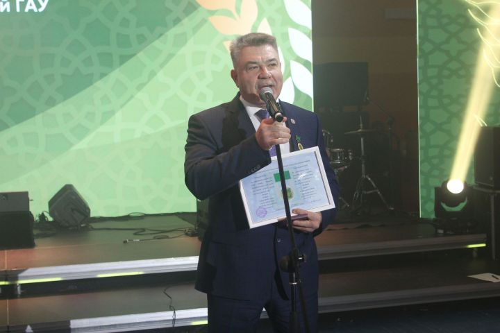 Арчада хезмәт алдынгыларын хөрмәтләделәр (фоторепортаж)
