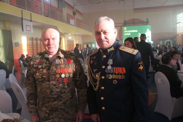 Арчада хезмәт алдынгыларын хөрмәтләделәр (фоторепортаж)