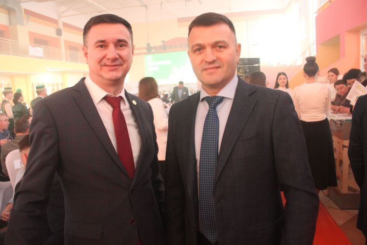 Арчада хезмәт алдынгыларын хөрмәтләделәр (фоторепортаж)