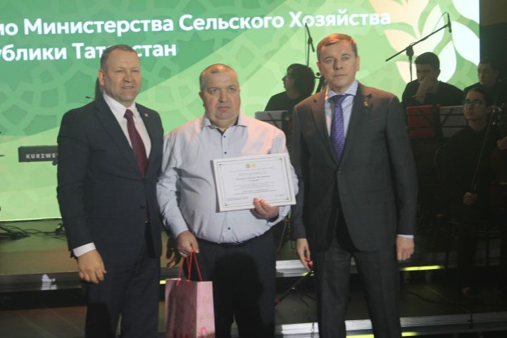 Арчада хезмәт алдынгыларын хөрмәтләделәр (фоторепортаж)