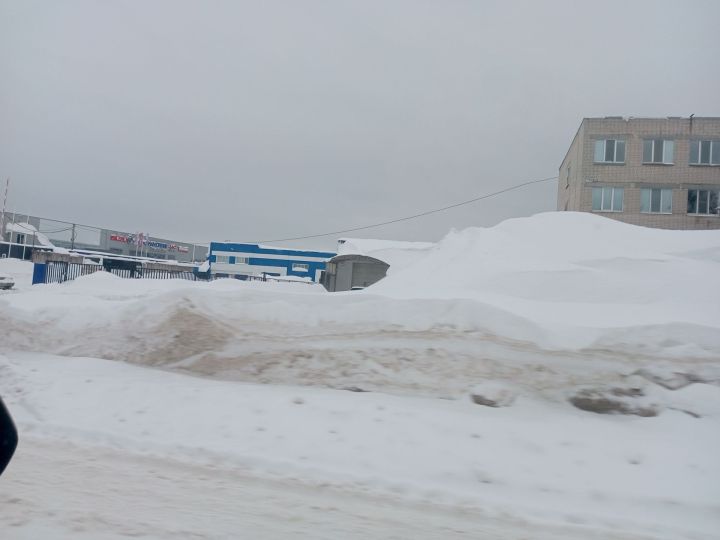 Шәһәрне макта, авылда тор