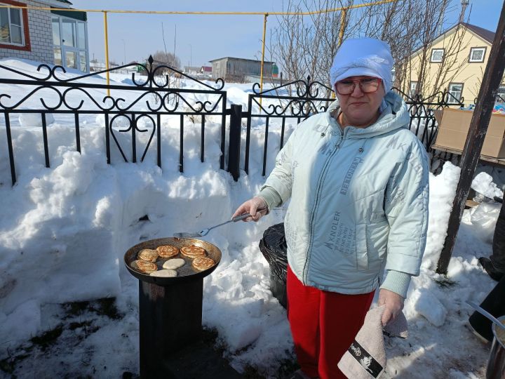 Айванда Ураза гаете бәйрәме узды