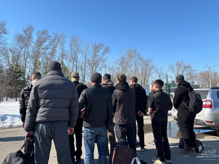 Казаннан пилотсыз системалар гаскәрләренә контрактчылар озатылды