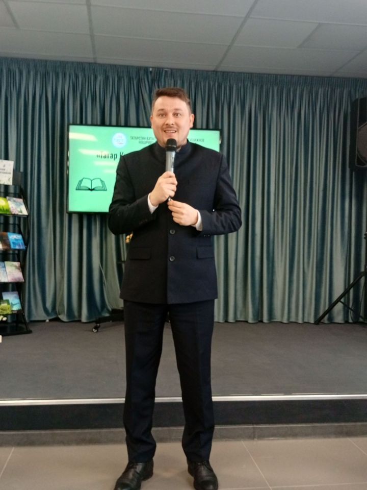 «Татар китабы-2026» бәйгесен оештыру уңаеннан Арча үзәк китапханәсендә очрашу