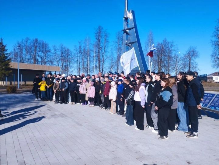 Арчада космонавтика геройлары белән очрашу узды