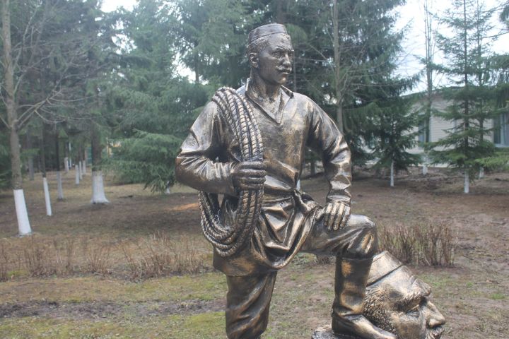 Яңа Кырлайда Габдулла Тукайның  140 еллык юбилей  бәйрәме