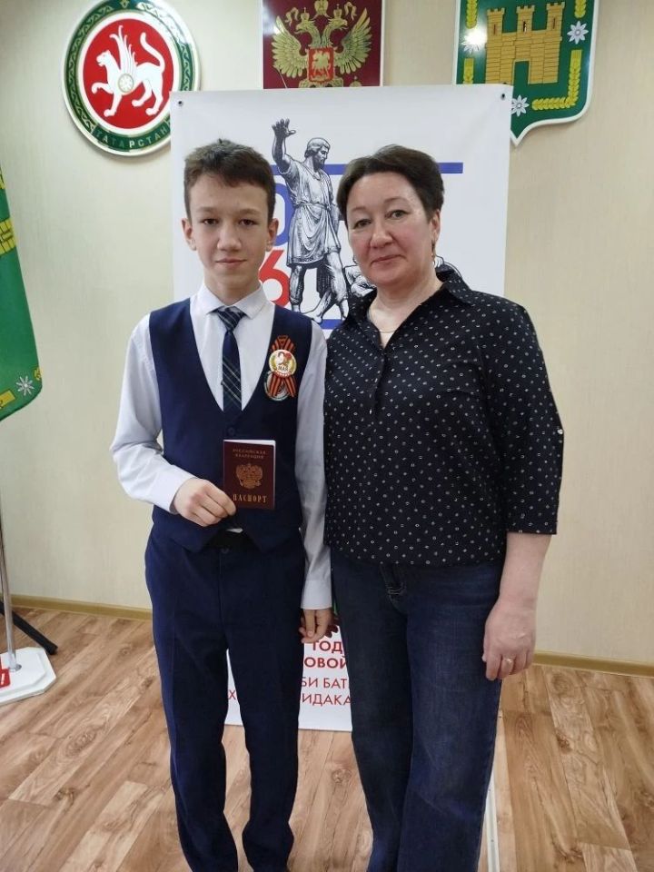 Яшь гражданнарга паспортлар тапшырылды