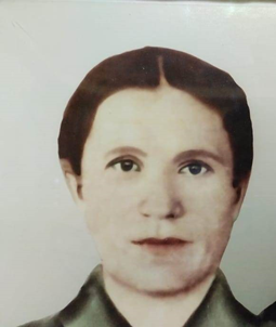 Минем кайнатам зур бүләкләргә лаек булган ветеран. Һәм кайнанам да...