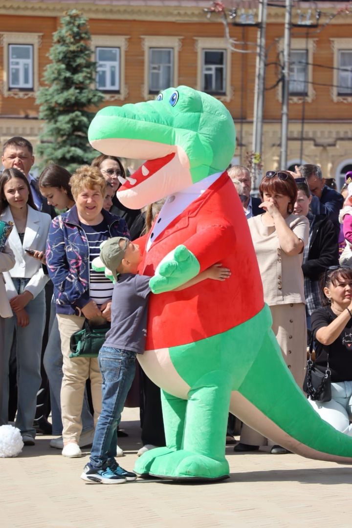 Мин Арча баласы! Бәйрәм белән!