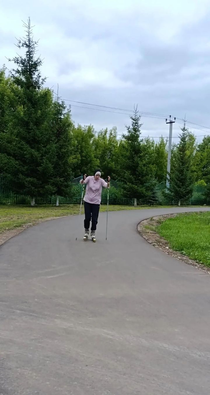 Чаңгычылар җәен дә тик тормый