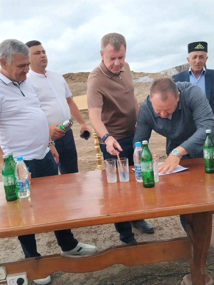 Сөтчелек комплексларының нигез ташларын салдылар