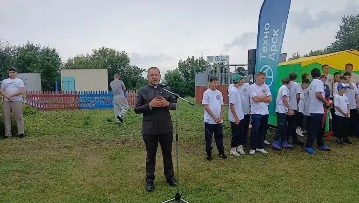 Урта Сәрдәдә Илсур Шәйхетдинов исеме мәңгеләштерелде